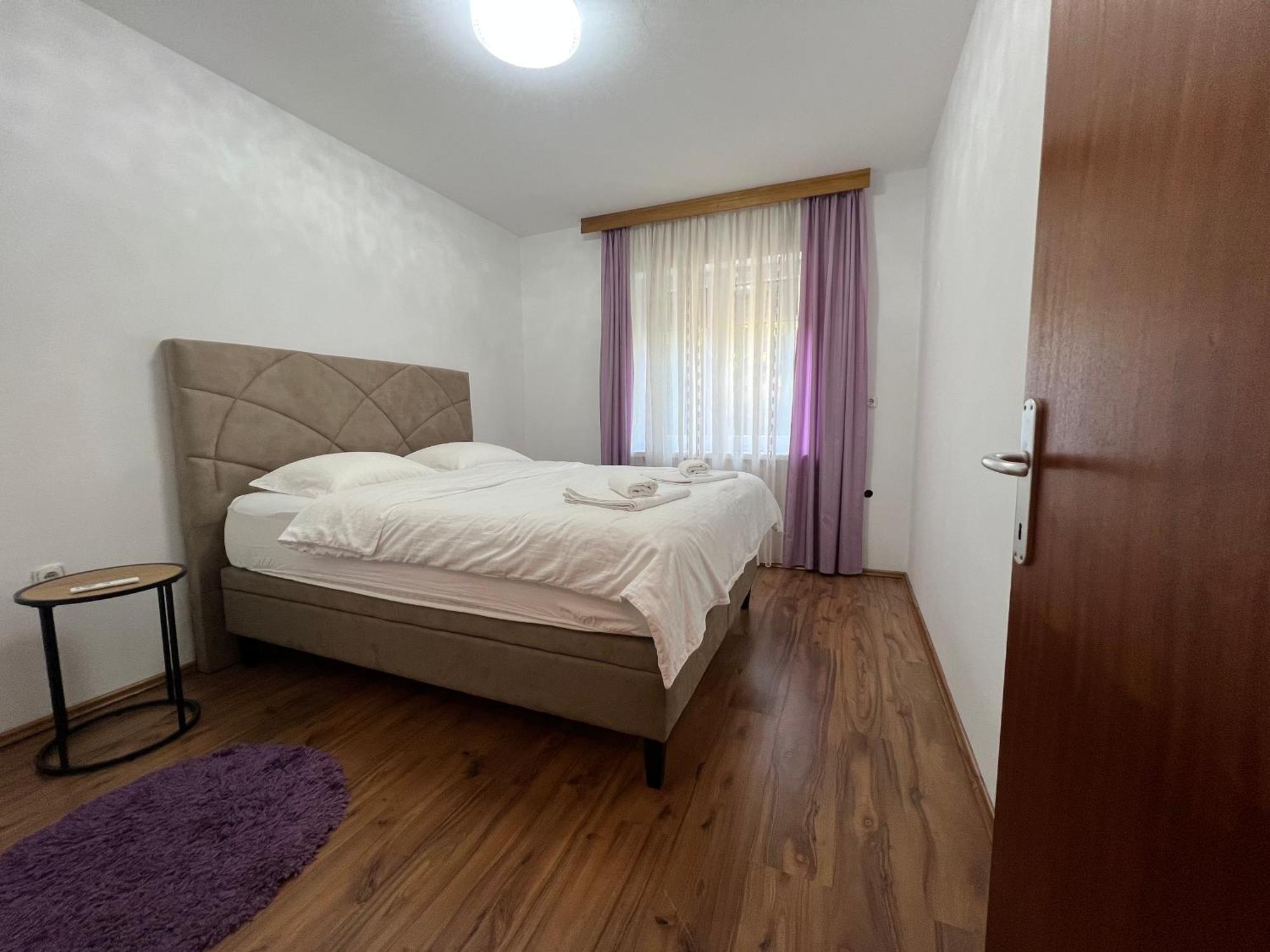 Apartment Lucija "Pet Friendly" ซริกเวนิซา ภายนอก รูปภาพ