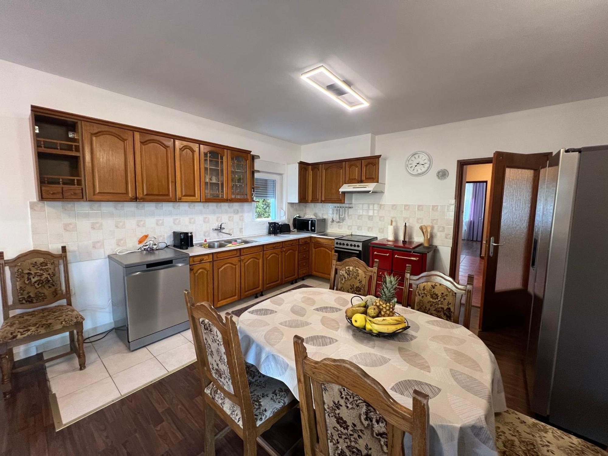 Apartment Lucija "Pet Friendly" ซริกเวนิซา ภายนอก รูปภาพ