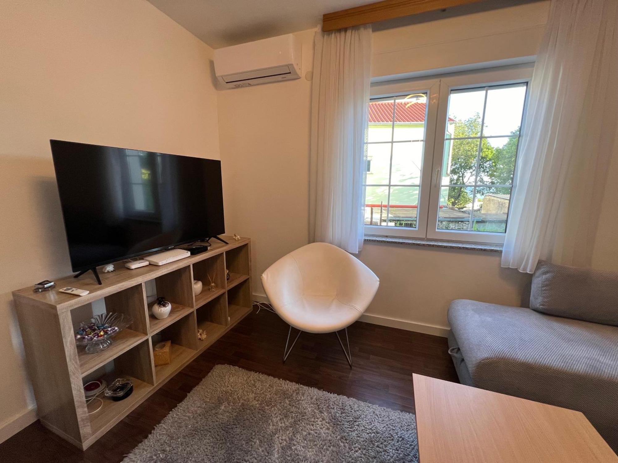 Apartment Lucija "Pet Friendly" ซริกเวนิซา ภายนอก รูปภาพ